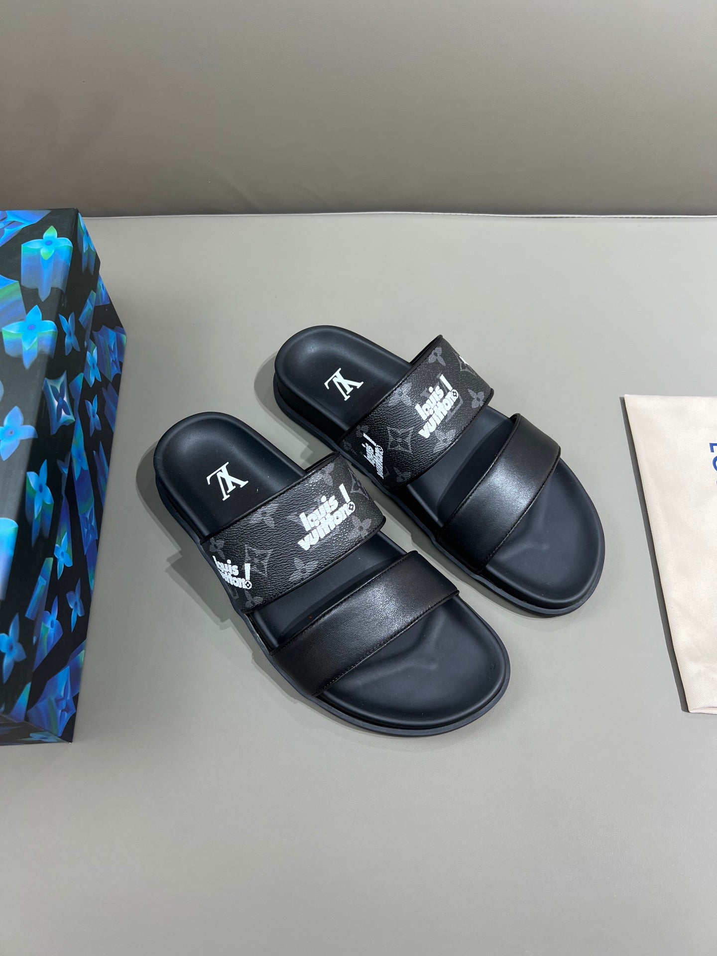 Louis Vuitton Oasis Mule