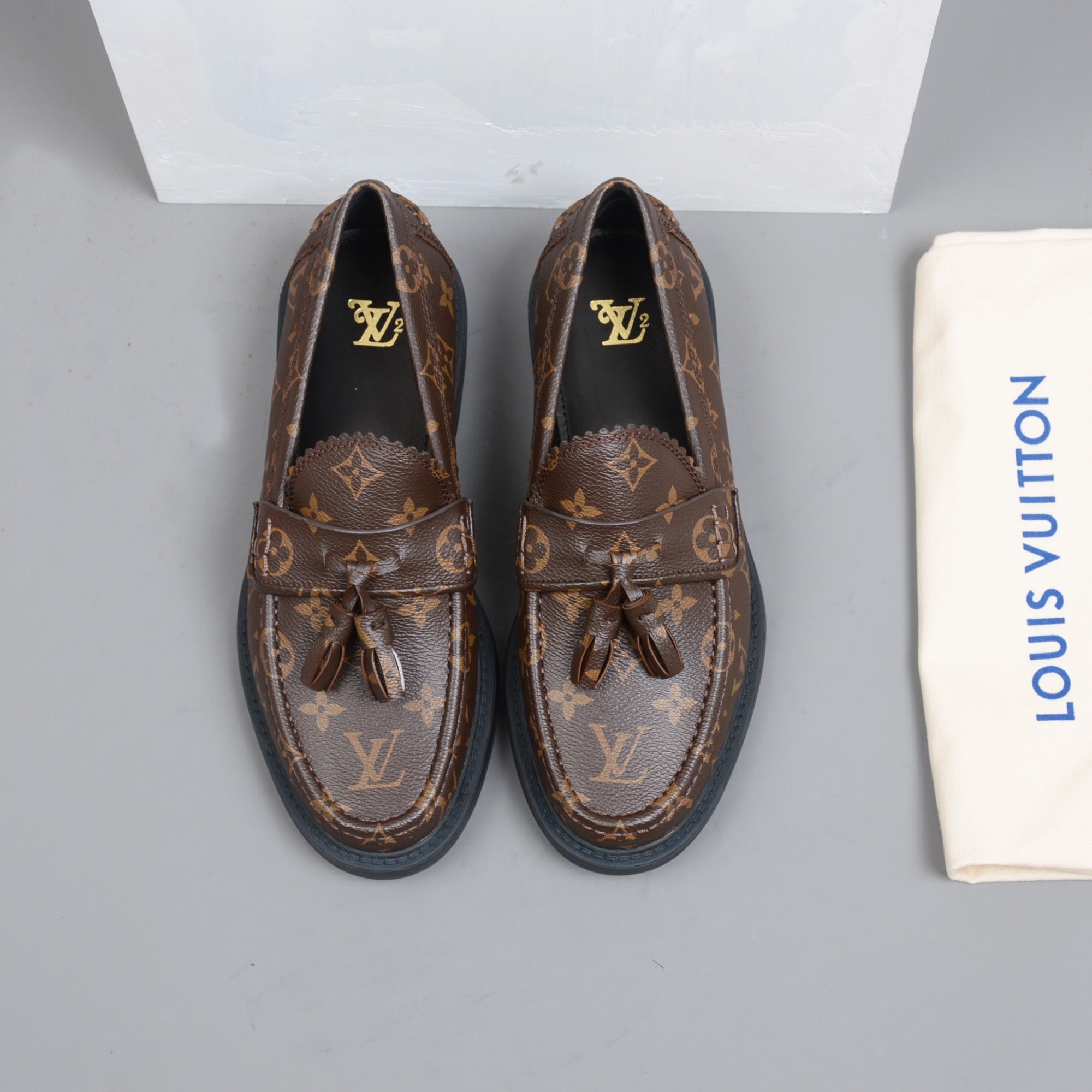 Louis Vuitton Driver Moccasin