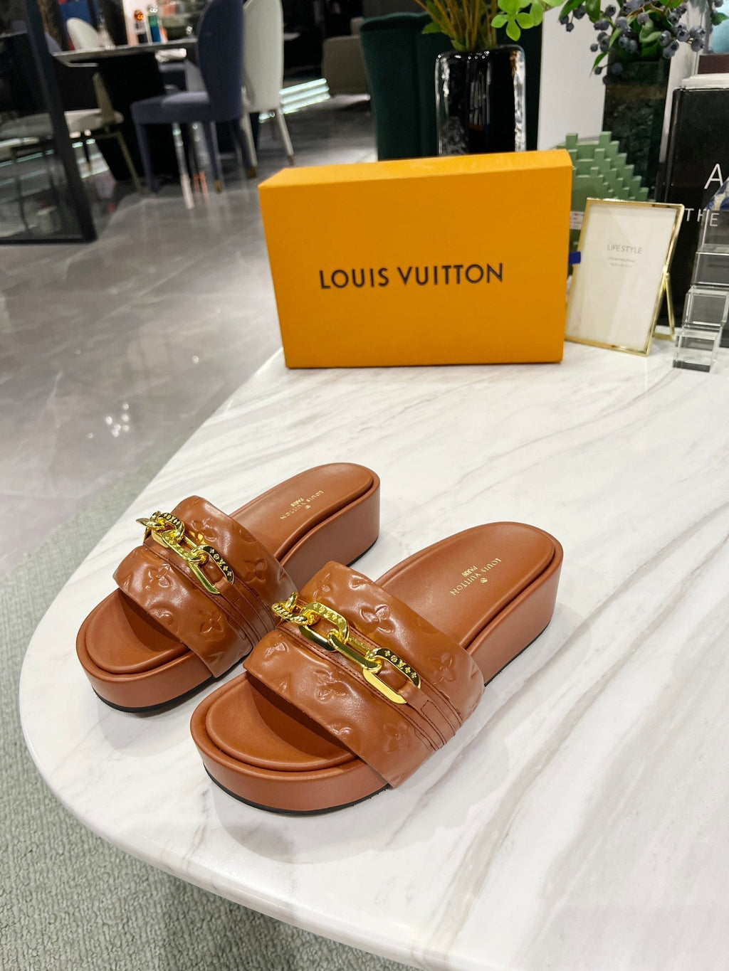 Louis Vuitton Jumbo Flatform Mule Brown