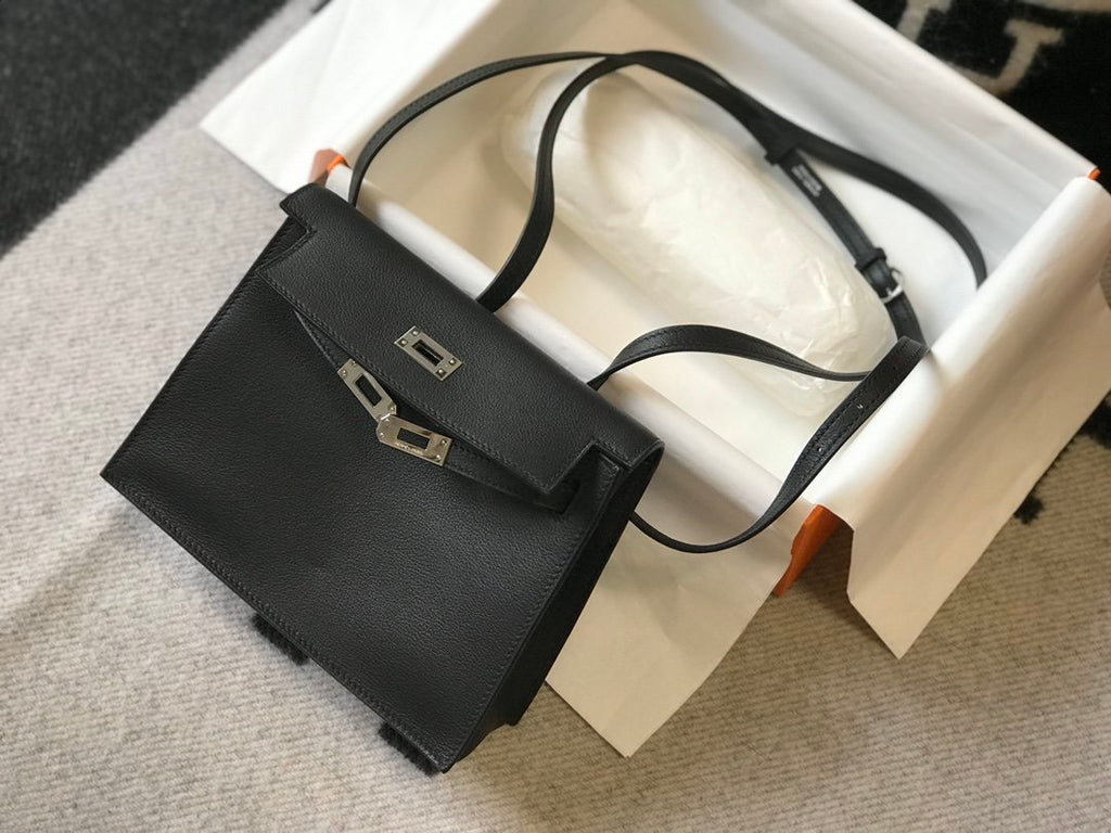 Hermes Handle Bag 22cm Black