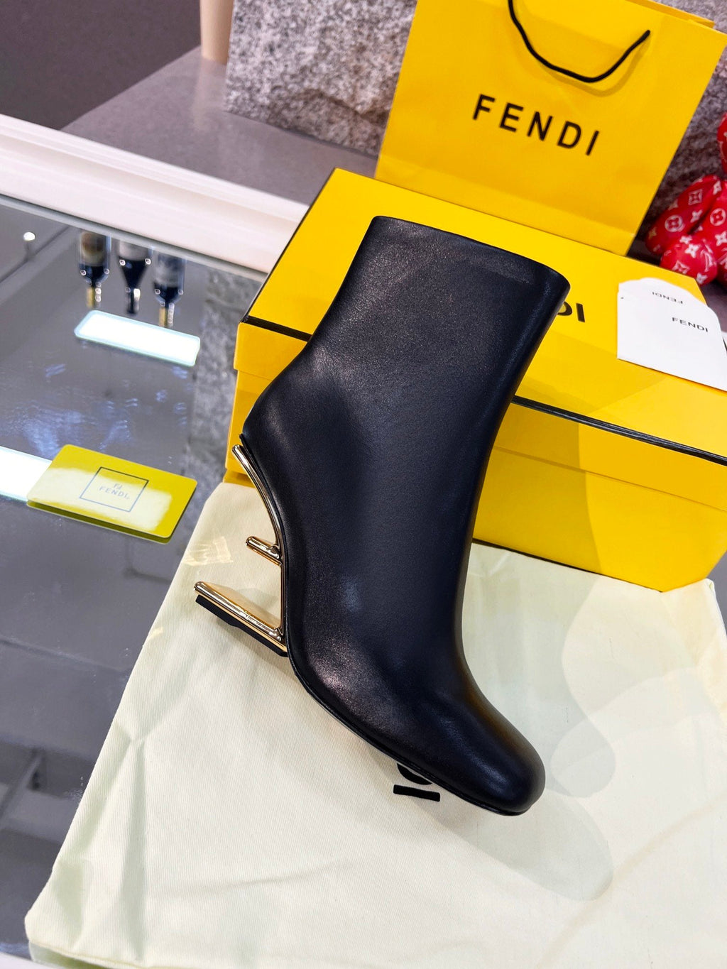 Fendi First Black