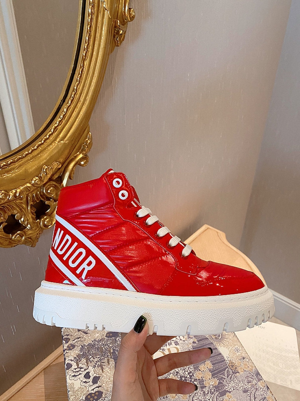 D-Player Sneaker Red