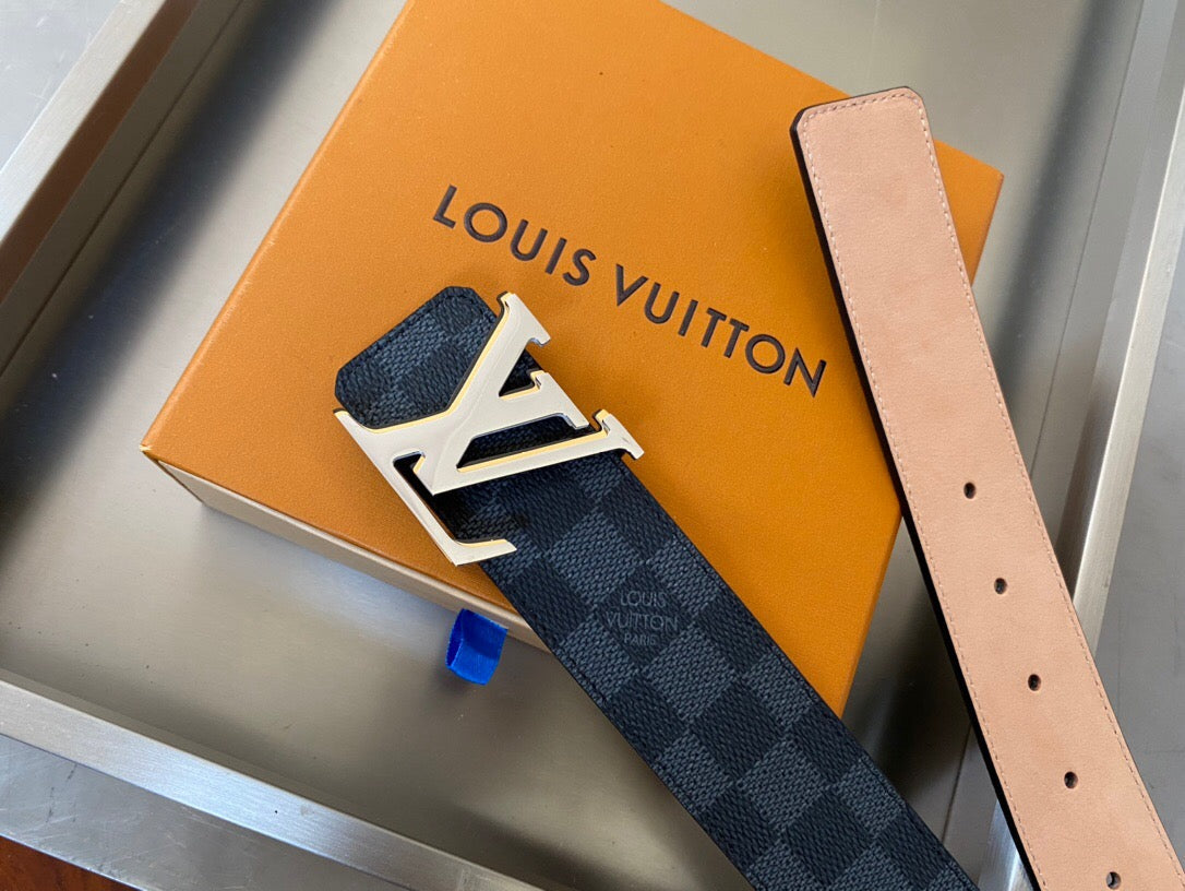 Louis Vuitton Initiales Reversible