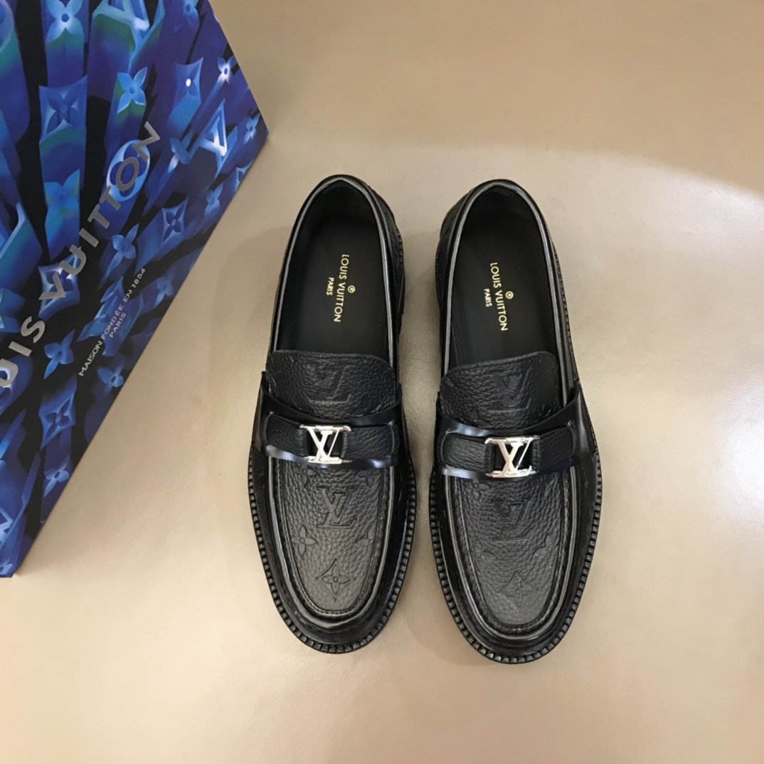 Louis Vuitton Major Loafer