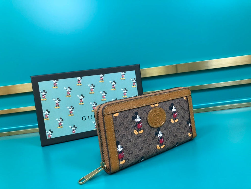 Gucci Disney Beige Zip Around Wallet 19cm