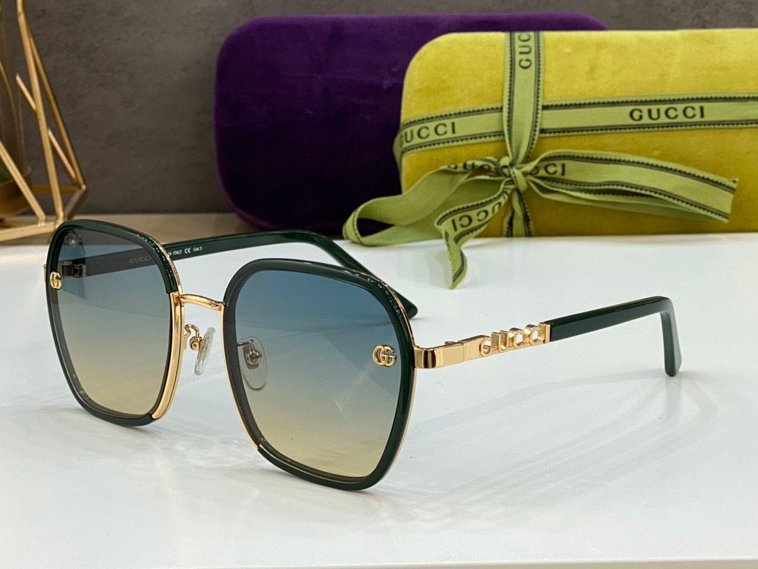Gucci Square Frame Sunglasses