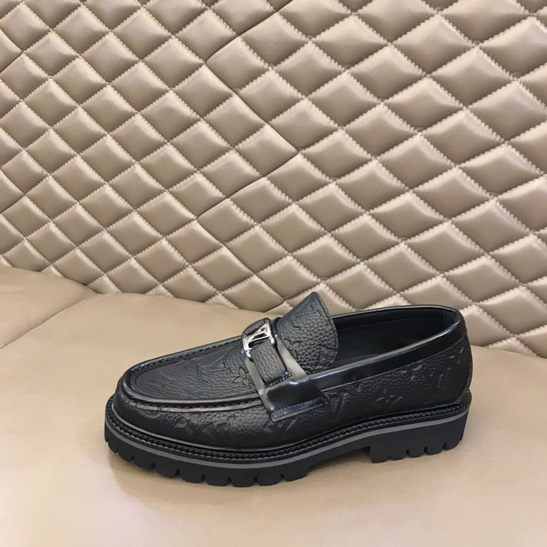 Louis Vuitton Major Loafer