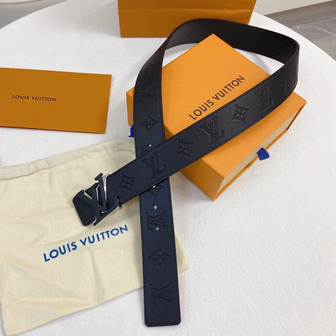 Louis Vuitton Initiales Reversible