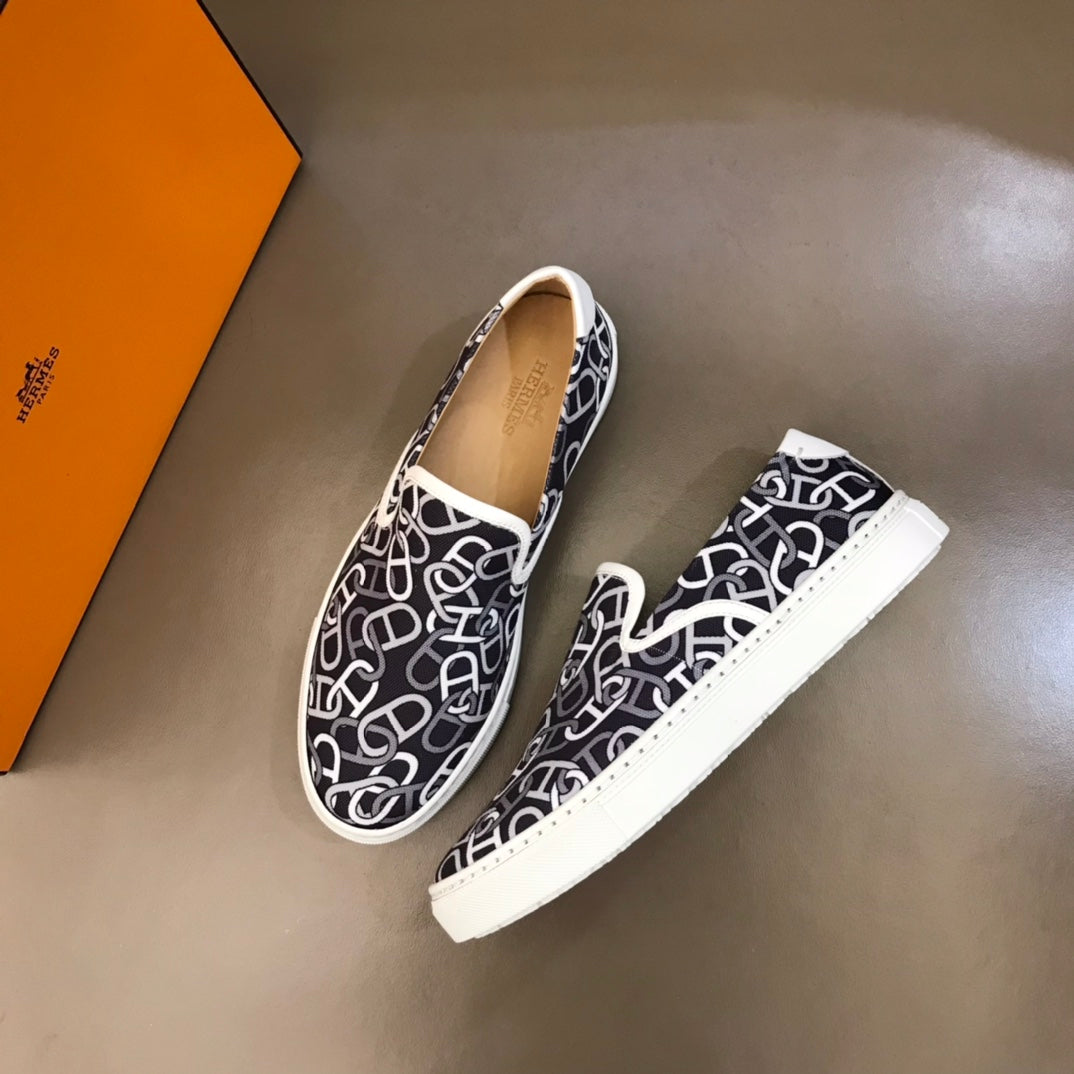 Hermes Kick Sneaker