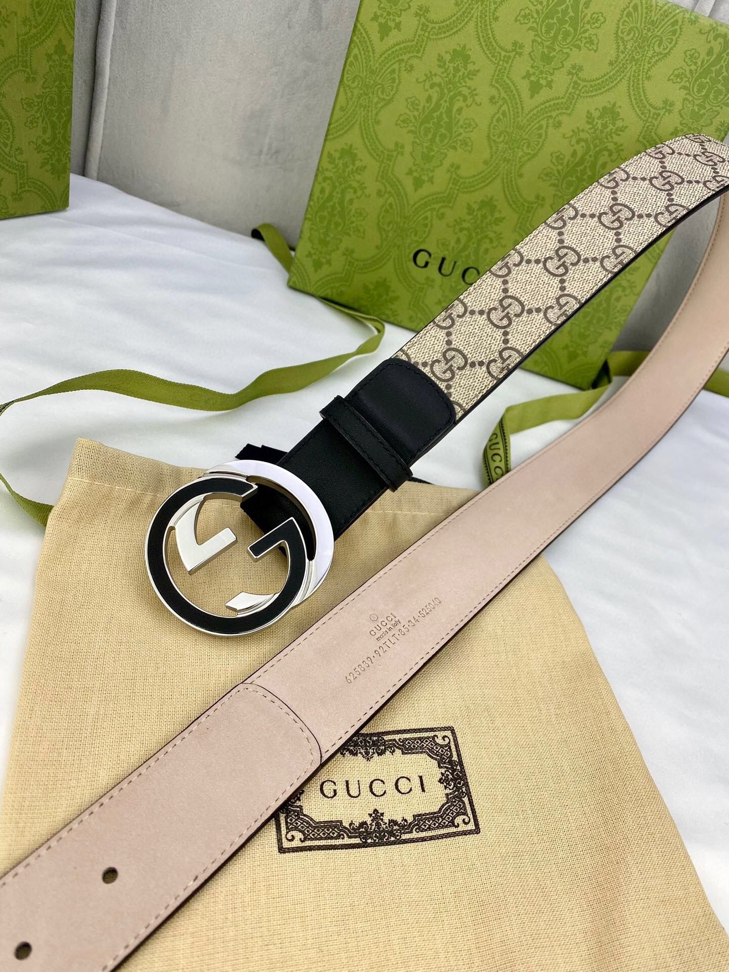 Gucci Marmont Reversible Belt