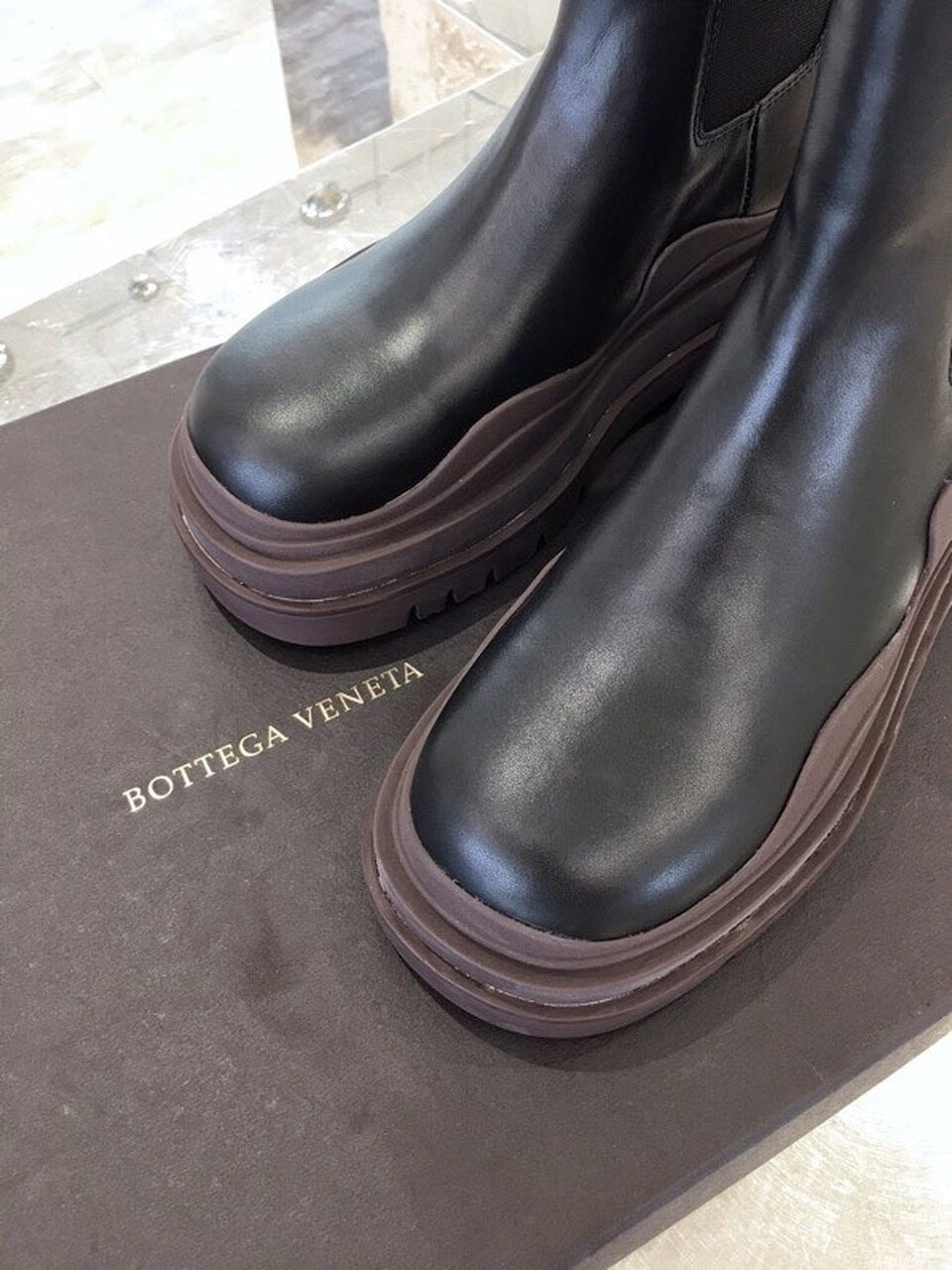 Bottega Veneta Flat Triple-Sole Leather Boots Calfskin Leather Fall/Winter 2020 Collection, Black/Brown