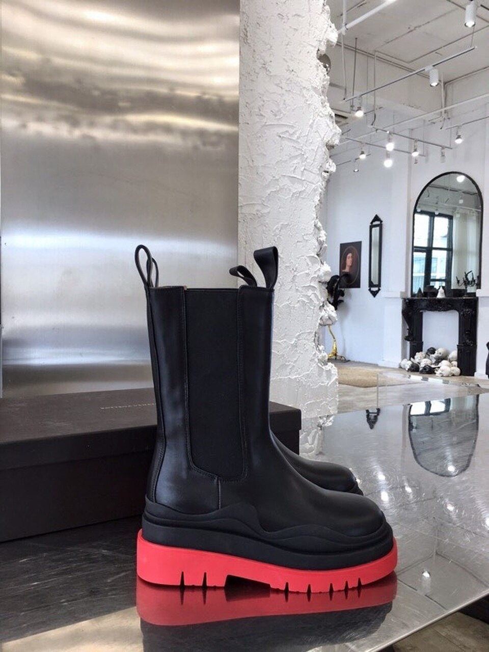 Bottega Veneta Flat Triple-Sole Leather Boots Calfskin Leather Fall/Winter 2020 Collection, Black/Red