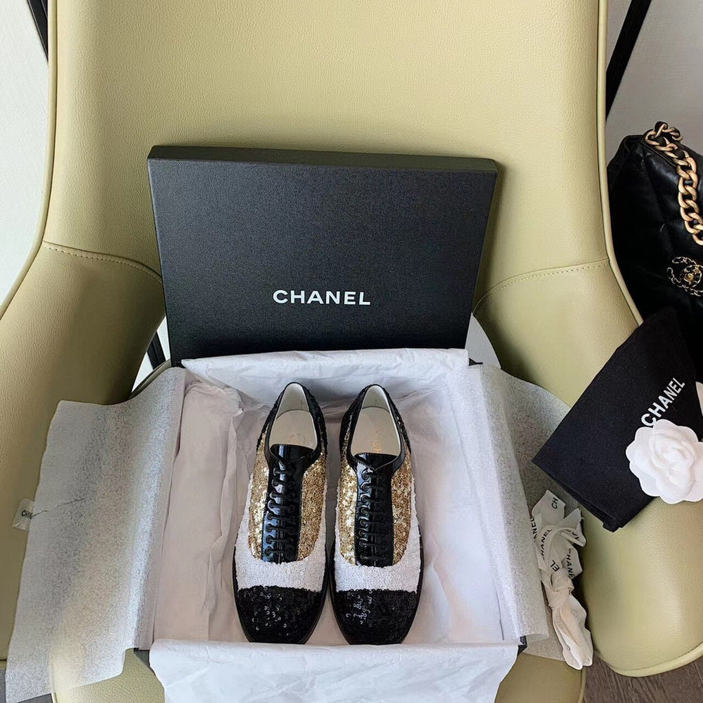 Chanel Sequin/Tweed Lace Up Shoes Calfskin Leather Spring/Summer Collection White/Black/Gold