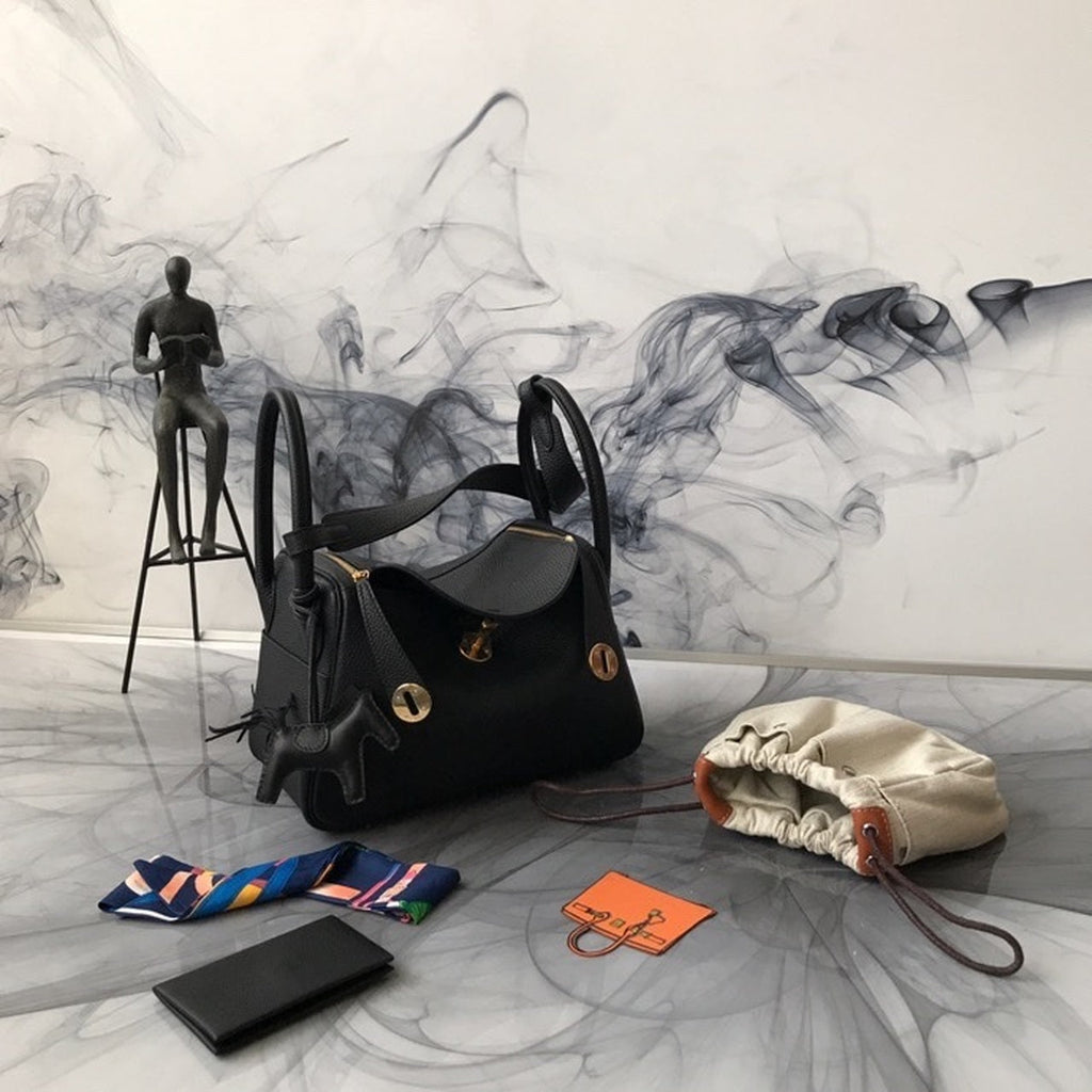 Hermes Lindy Bag 26cm Epsom Calfskin Handstitched Palladium Hardware Noir