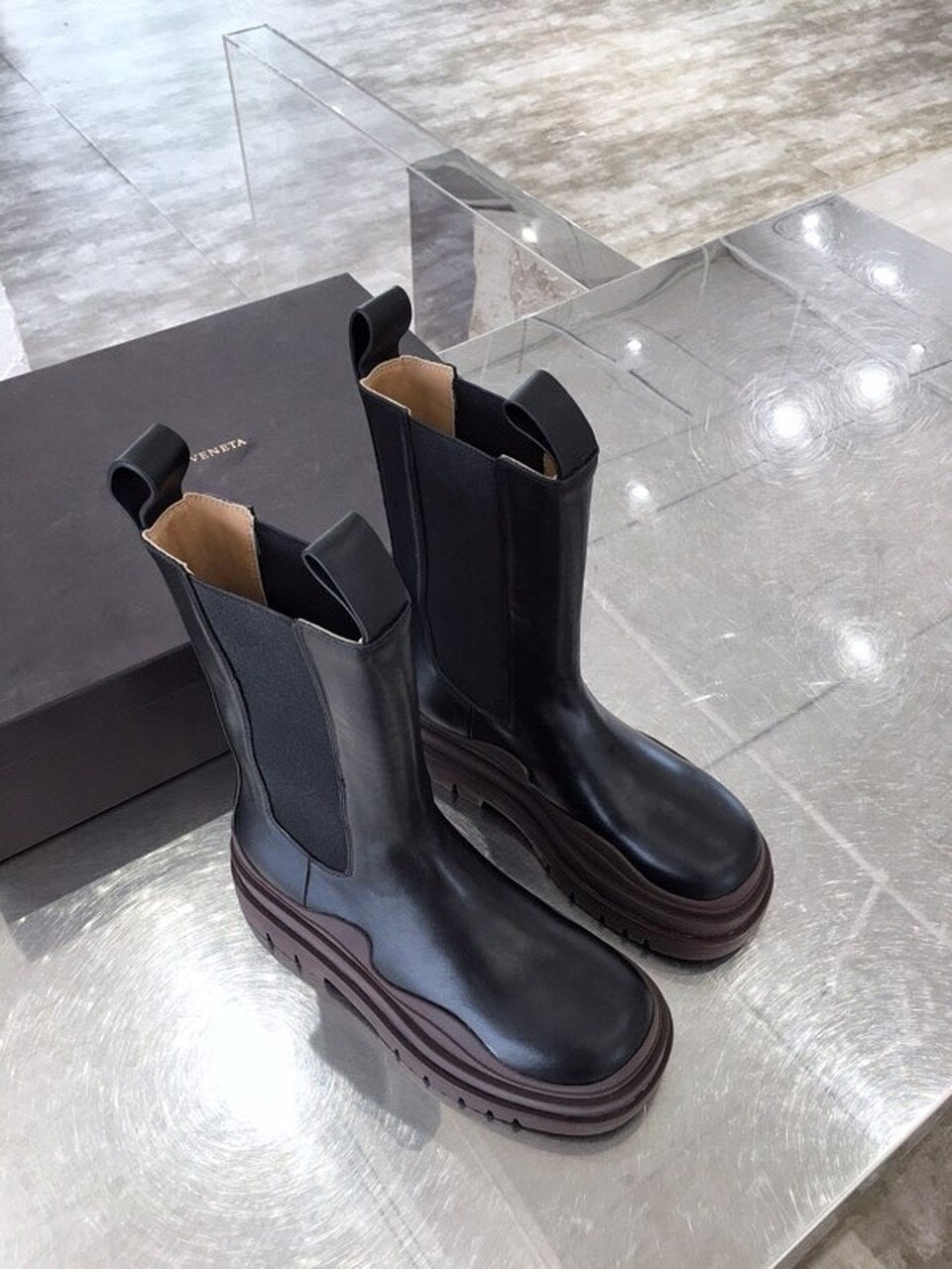 Bottega Veneta Flat Triple-Sole Leather Boots Calfskin Leather Fall/Winter 2020 Collection, Black/Brown