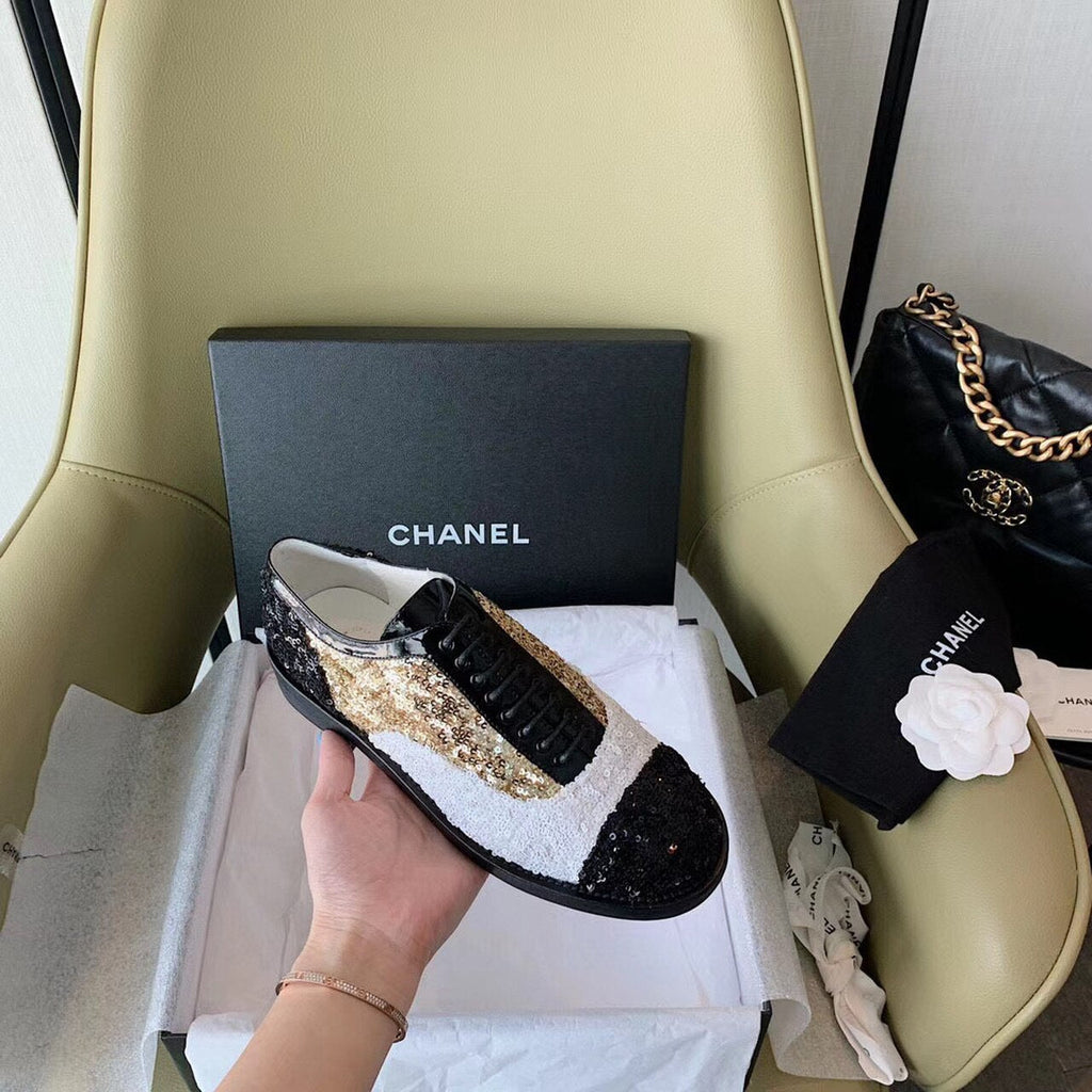 Chanel Sequin/Tweed Lace Up Shoes Calfskin Leather Spring/Summer Collection White/Black/Gold