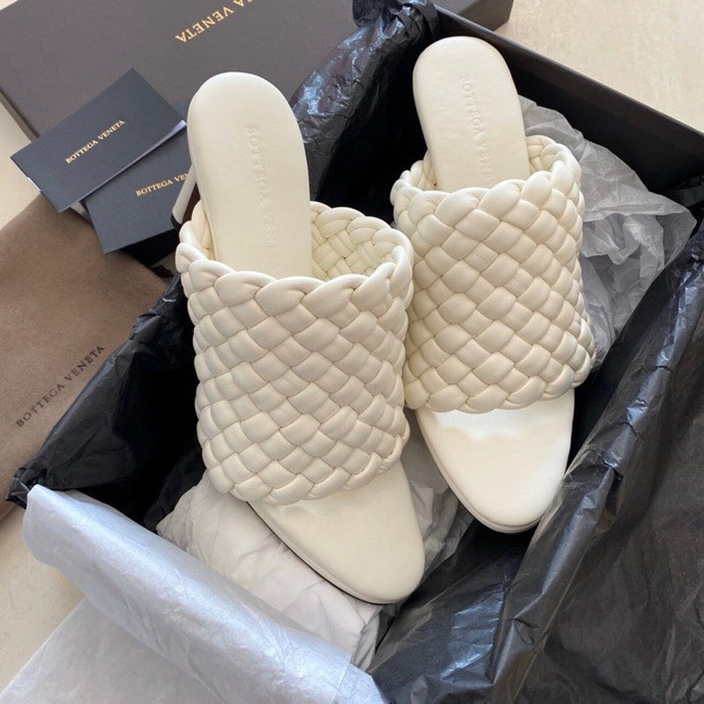Bottega Veneta Curve Mules 9.5cm Heel Lambskin Leather Spring/Summer 2020 Collection, White
