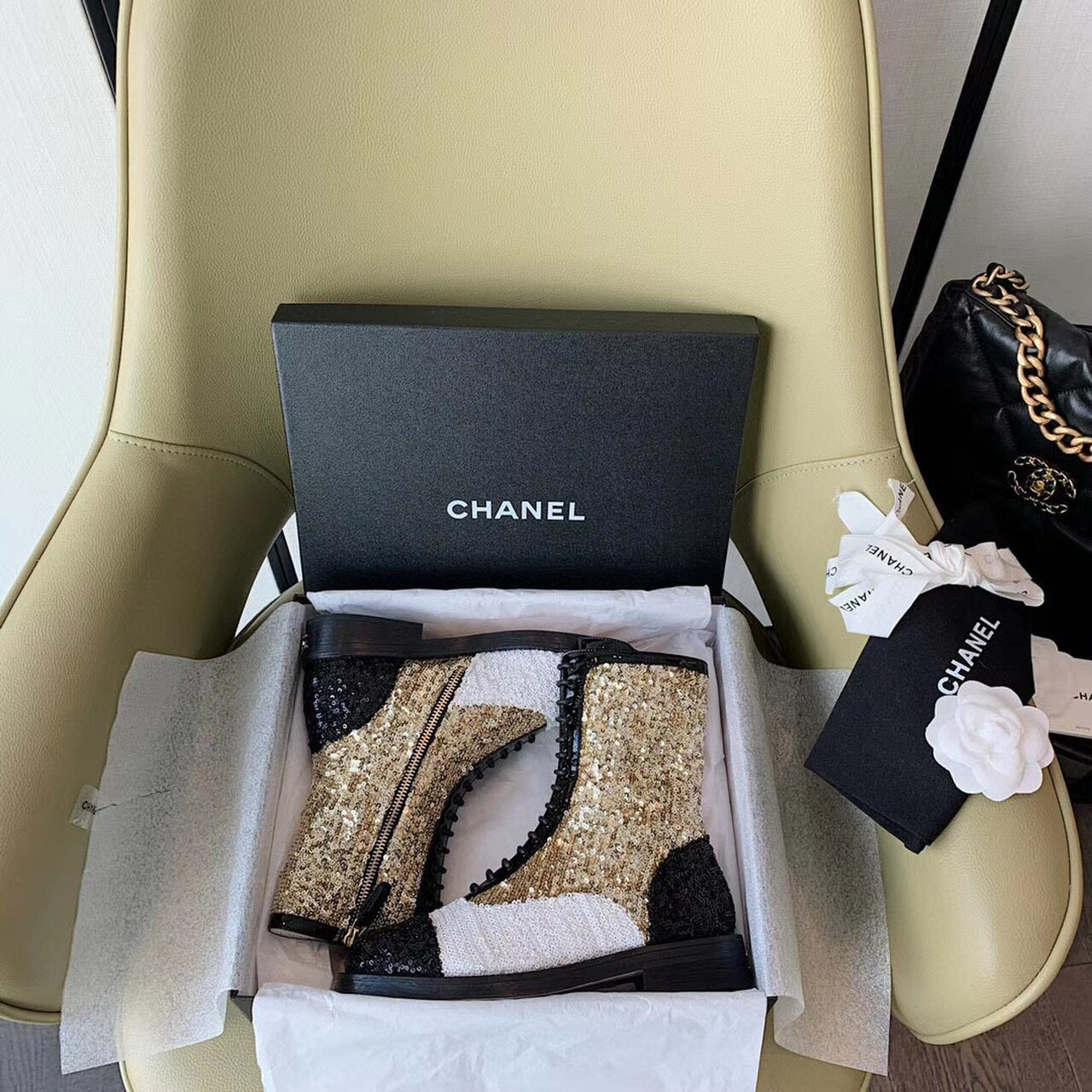 Chanel Sequin/Tweed Lace Up Combat Boots Calfskin Leather Spring/Summer Collection White/Black/Gold