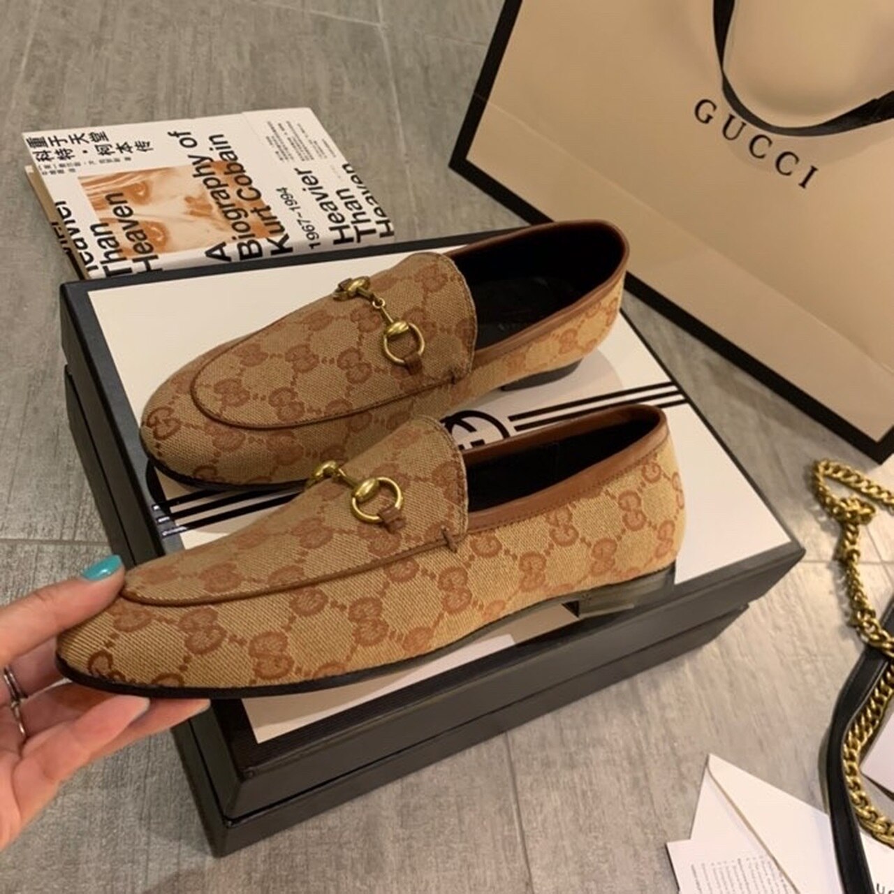 Gucci Brixton Loafers Calfskin Leather Spring/Summer Collection Beige