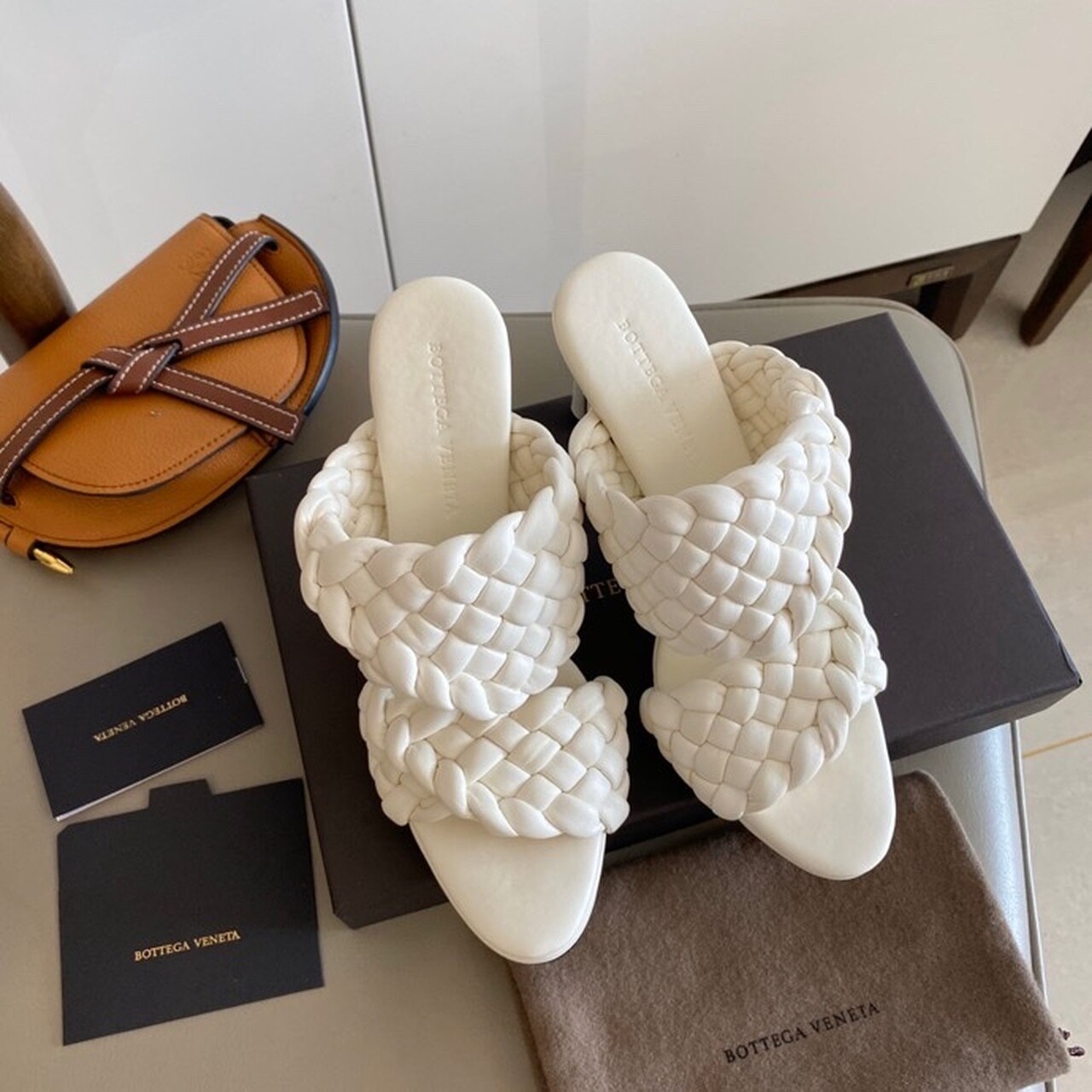 Bottega Veneta Curve Sandals 9.5cm Heel Lambskin Leather Spring/Summer 2020 Collection, White