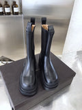 Bottega Veneta Flat Triple-Sole Leather Boots Calfskin Leather Fall/Winter 2020 Collection, Black