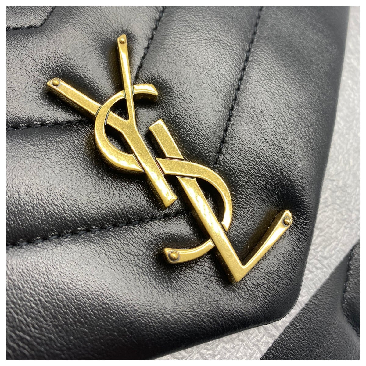 Saint Laurent Monogram Loulou 2020 Small Gold Ghw Black Leather Shoulder Bag