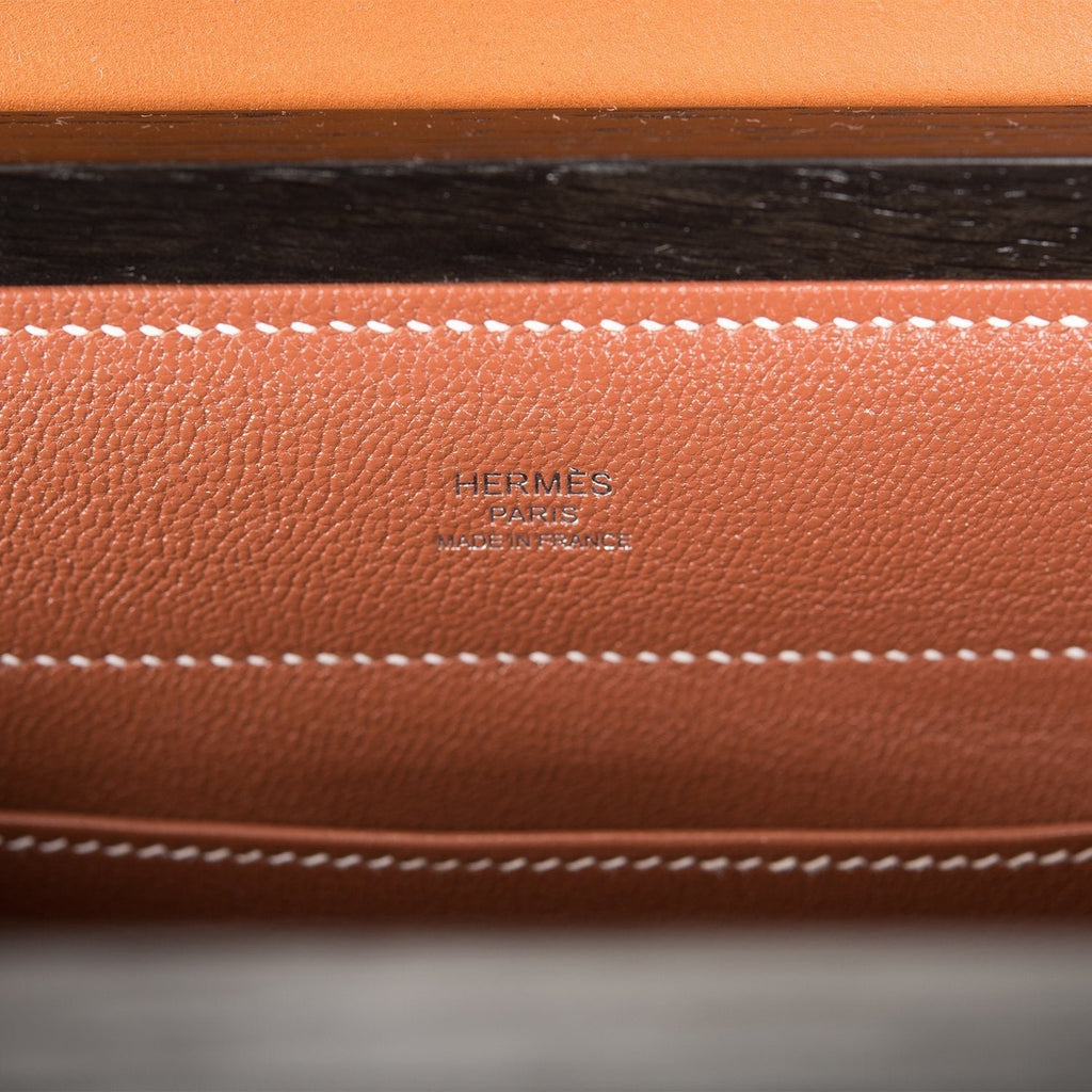 Hermes Fauve Barenia and Natural Wood "Kelly Wood" 22cm Palladium Hardware