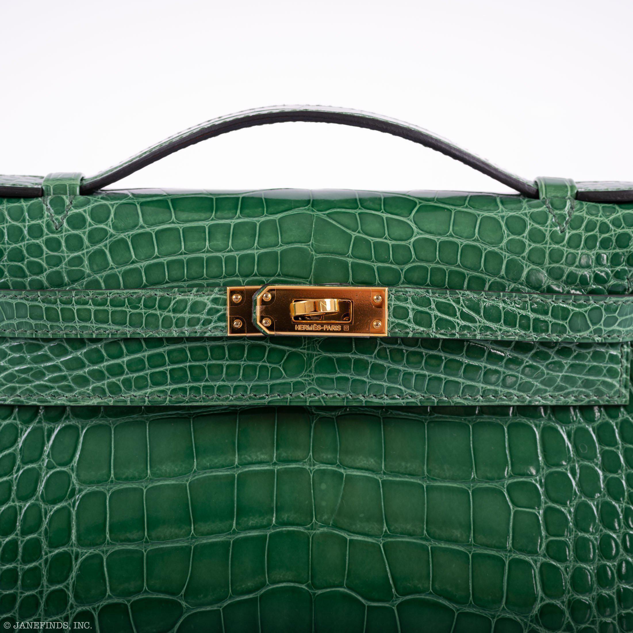 Hermes JPG Kelly Pochette Cactus Alligator with Gold Hardware - 2017, A