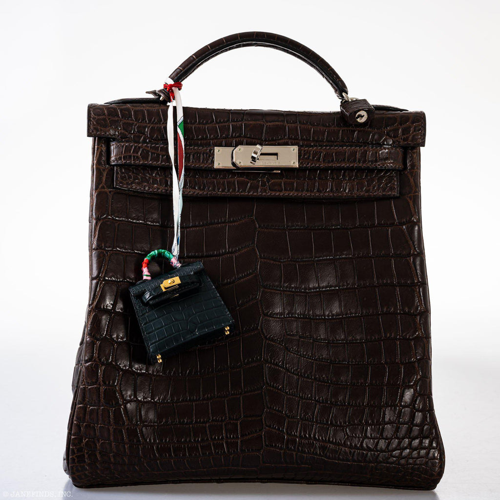 Hermes Kelly Ado 27 Matte Havane Nilo Crocodile with Palladium Hardware - 2001, E Square