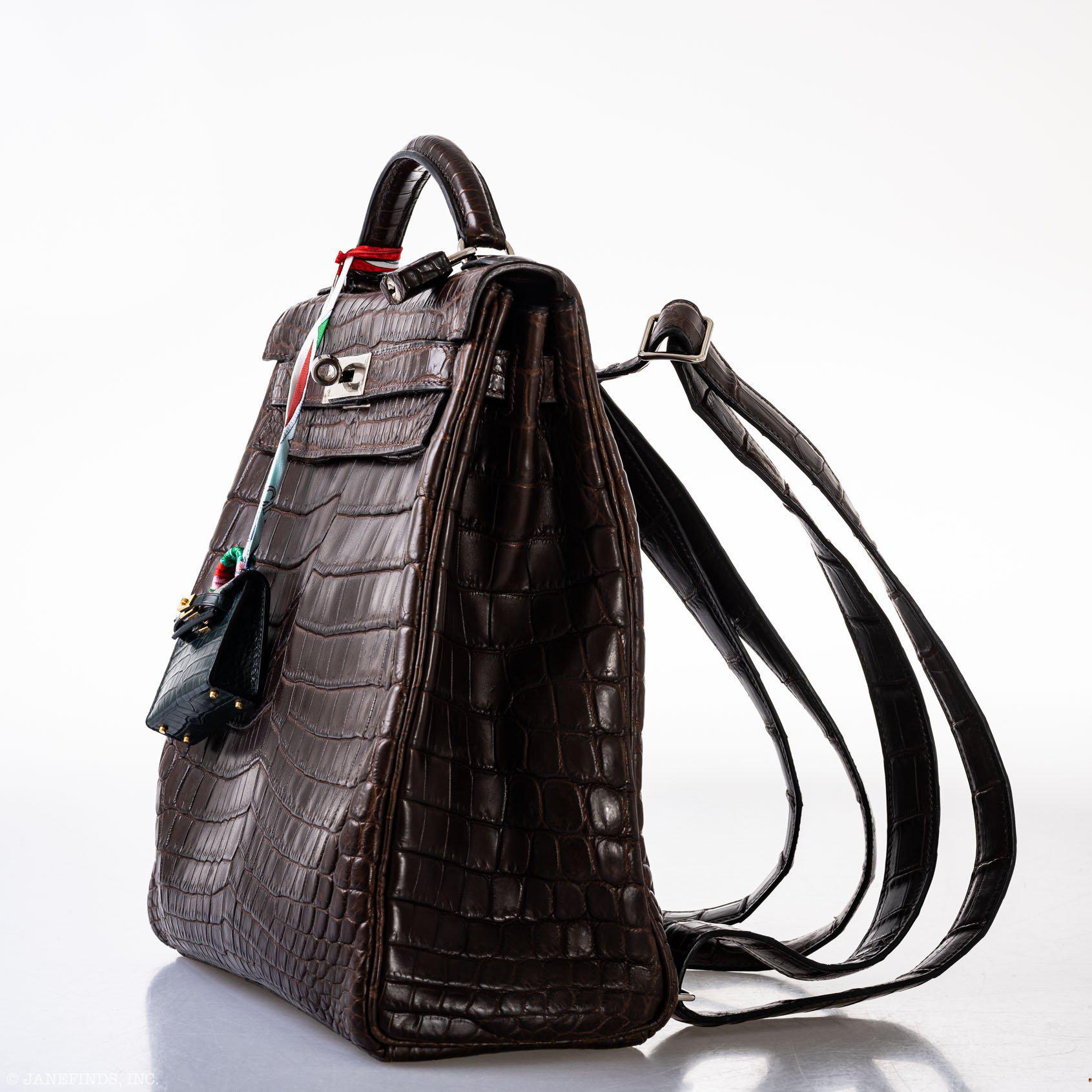 Hermes Kelly Ado 27 Matte Havane Nilo Crocodile with Palladium Hardware - 2001, E Square