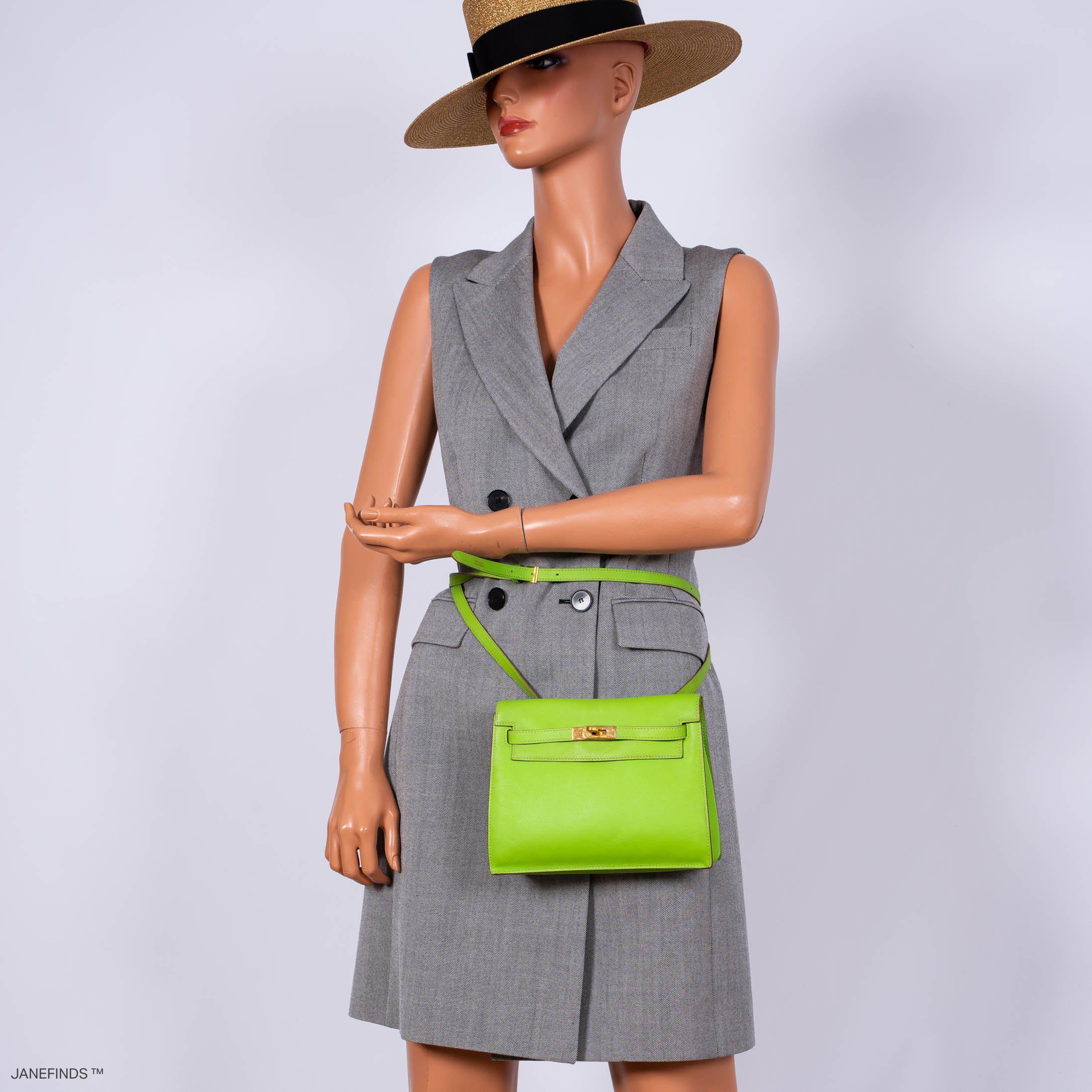 Hermes Kelly Danse II Vert Cru Swift with Gold Hardware - 2004, H Square