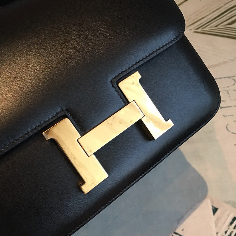 Hermes Constance Shoulder Bag 24cm Black