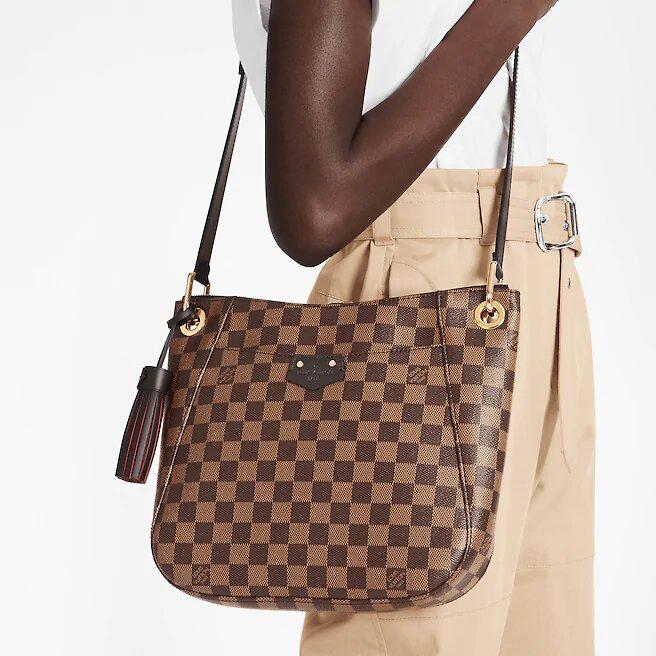 Louis Vuitton SOUTH BANK BESACE