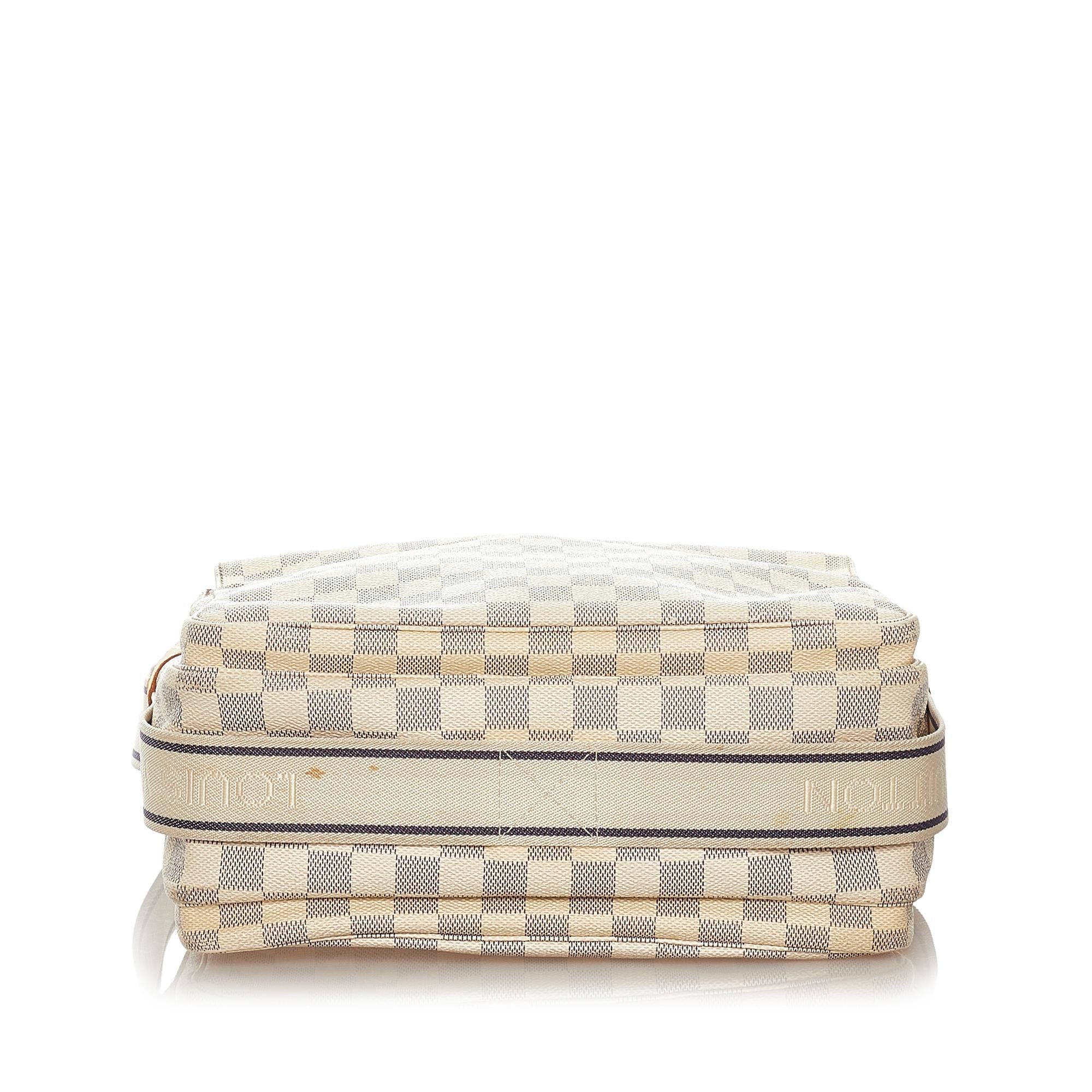 Louis Vuitton Damier Azur Naviglio (SHG-27529)