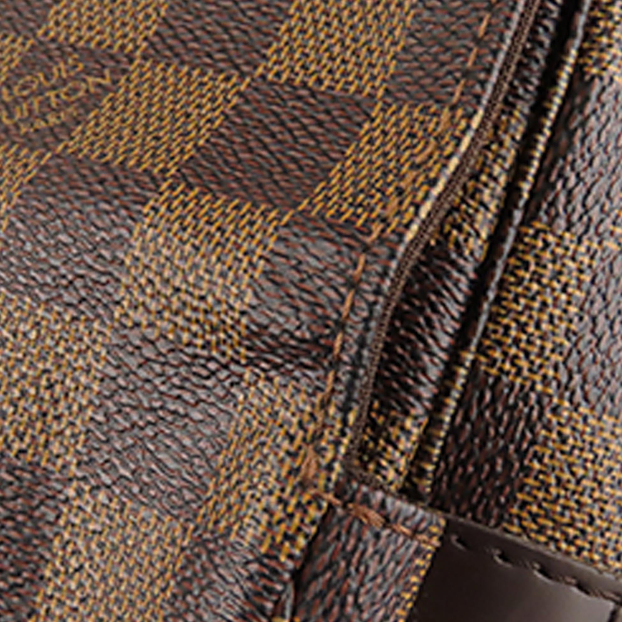 Louis Vuitton Damier Ebene Naviglio (SHG-27295)