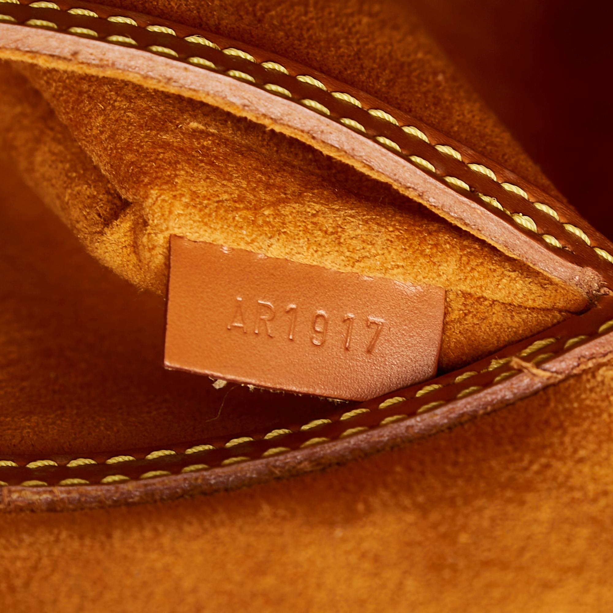 Louis Vuitton Epi Alma PM (SHG-26492)