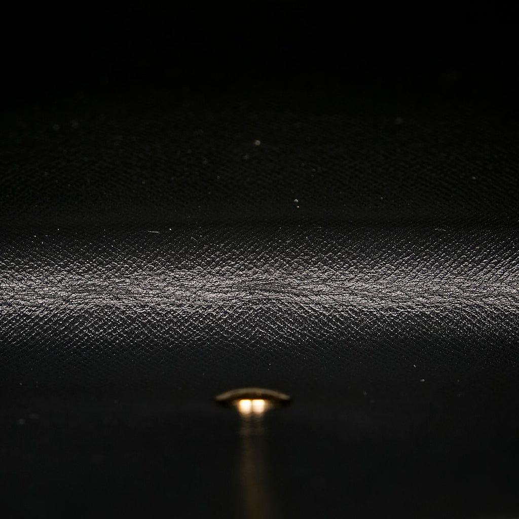 Louis Vuitton Epi Art Deco Clutch (SHG-27984)