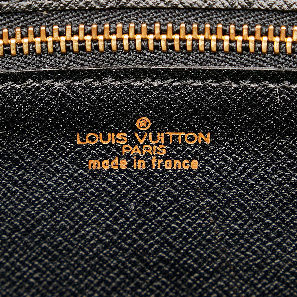 Louis Vuitton Epi Art Deco Clutch (SHG-27984)