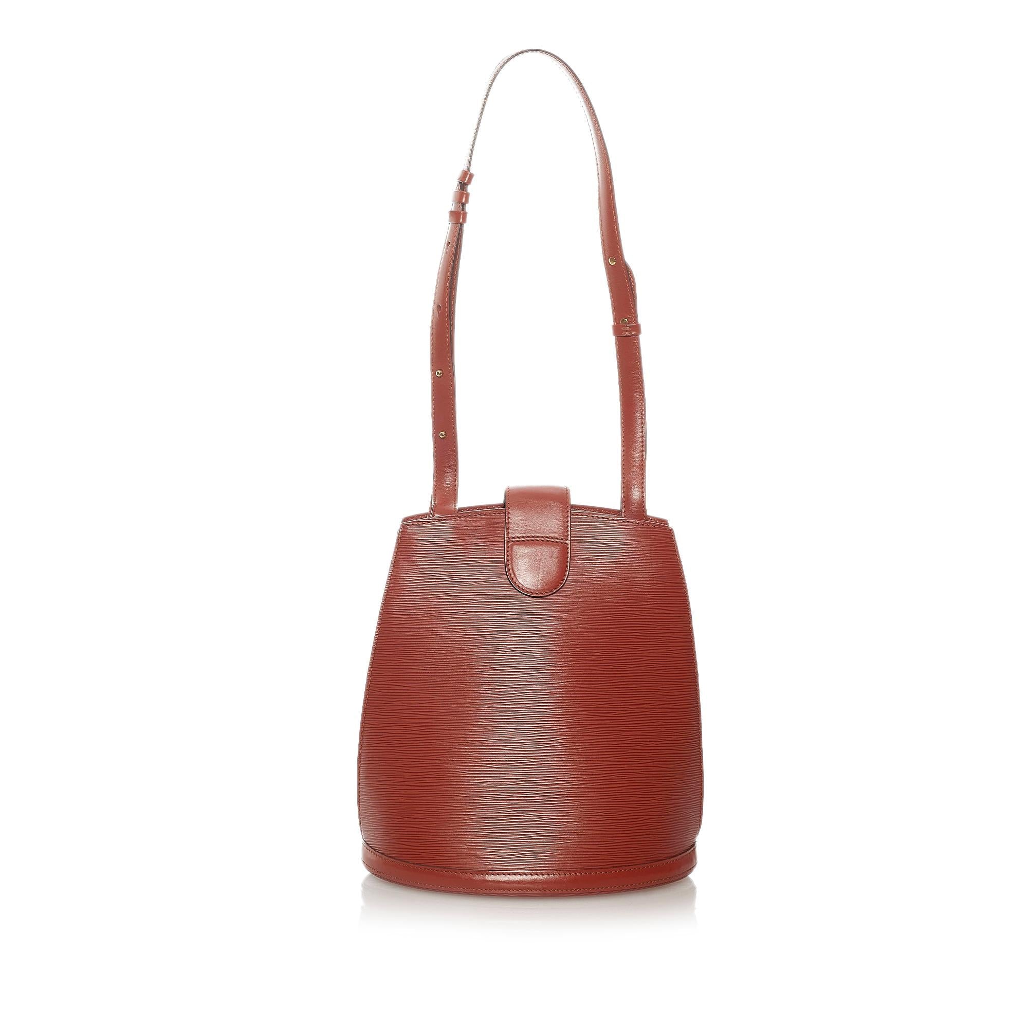Louis Vuitton Epi Cluny (SHG-27697)