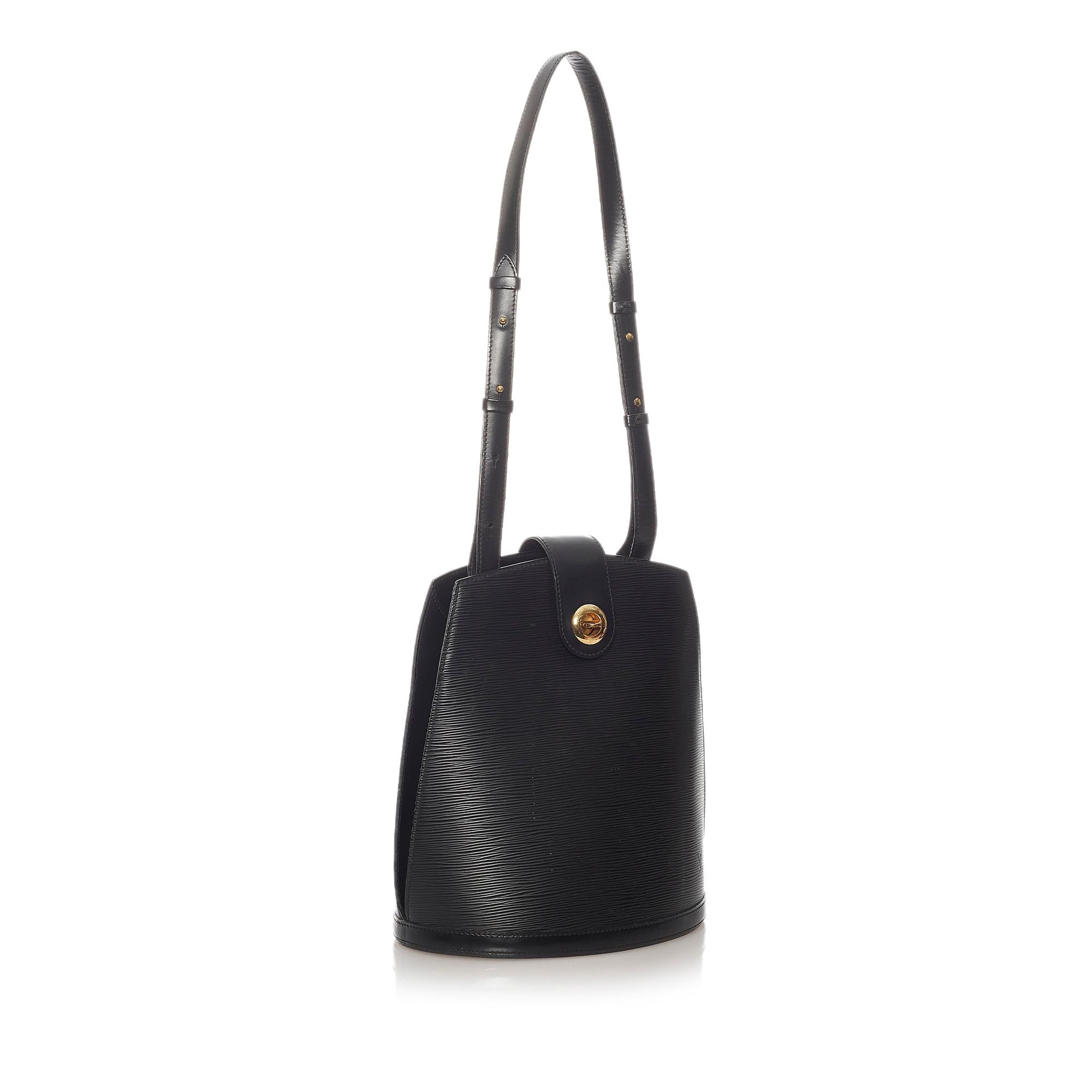 Louis Vuitton Epi Cluny (SHG-27753)