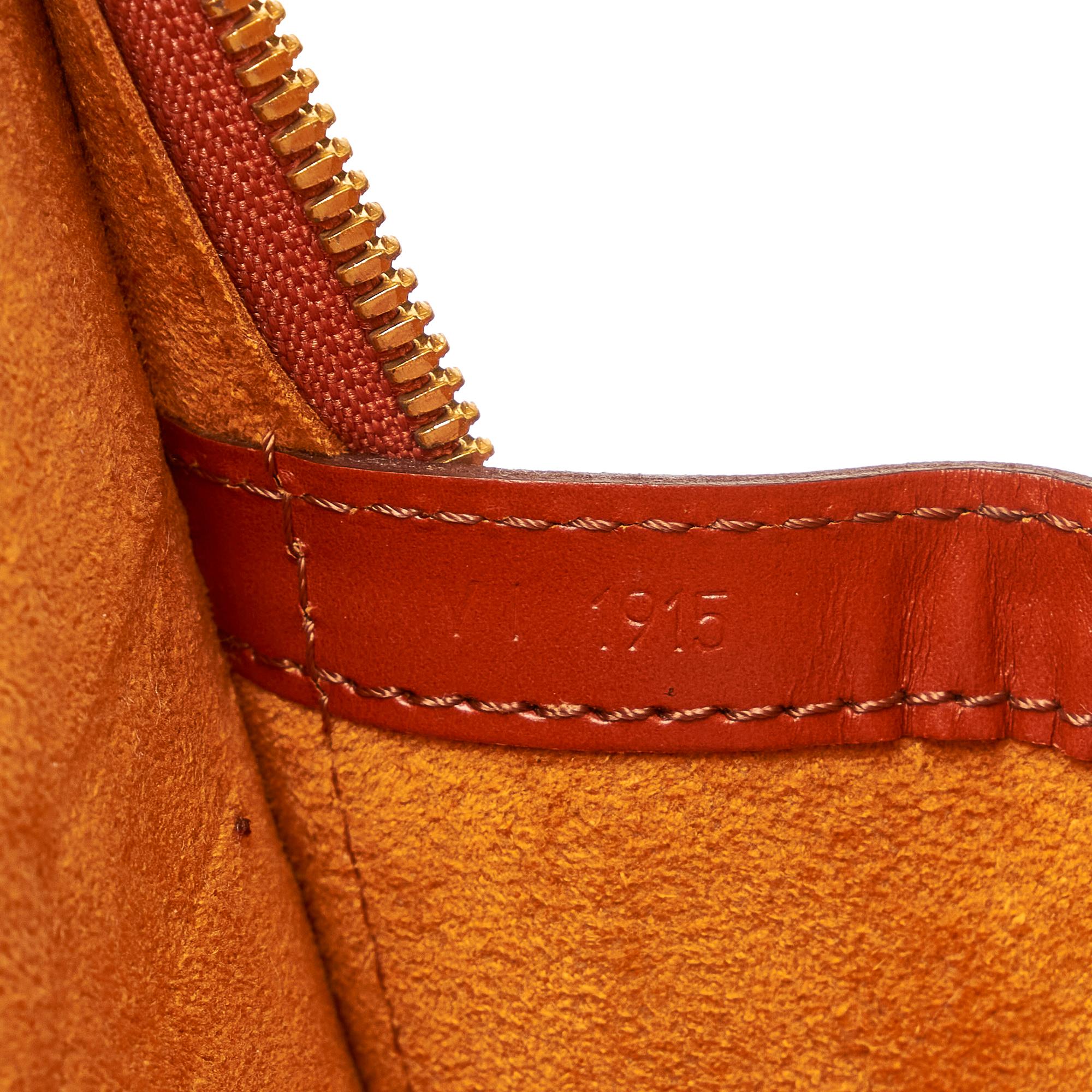 Louis Vuitton Epi Lussac (SHG-25853)