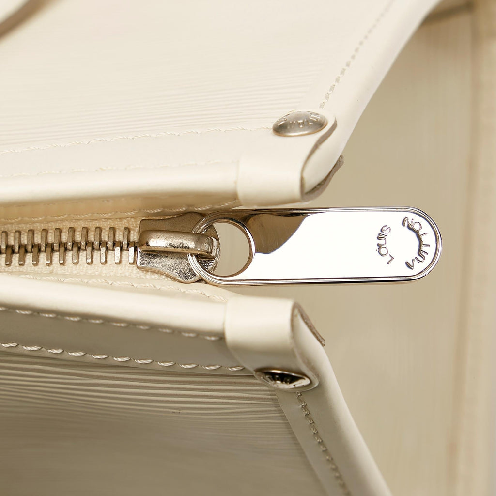 Louis Vuitton Epi Madeleine PM (SHG-27732)