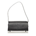 Louis Vuitton Epi Nocturne PM (SHG-27512)