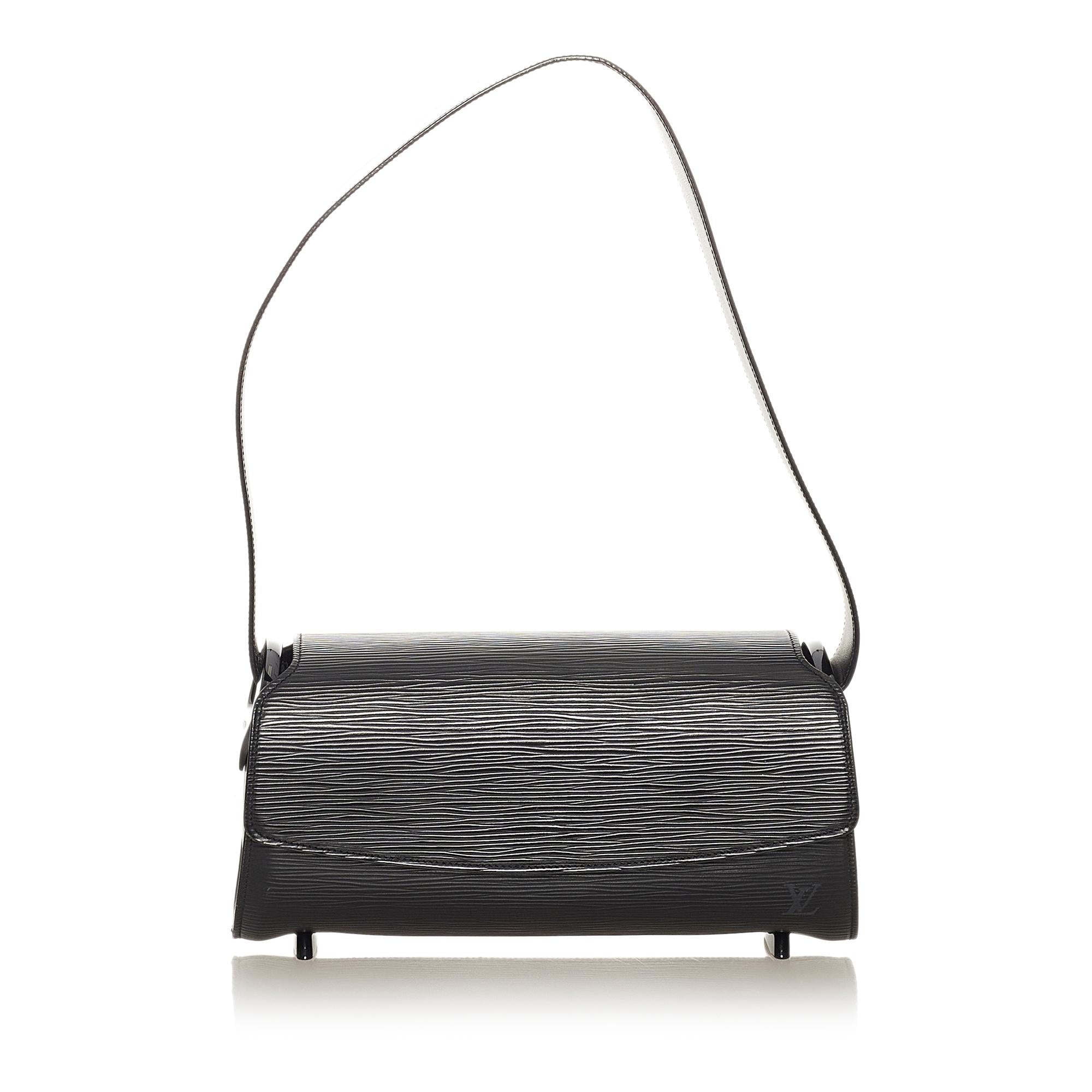 Louis Vuitton Epi Nocturne PM (SHG-27512)