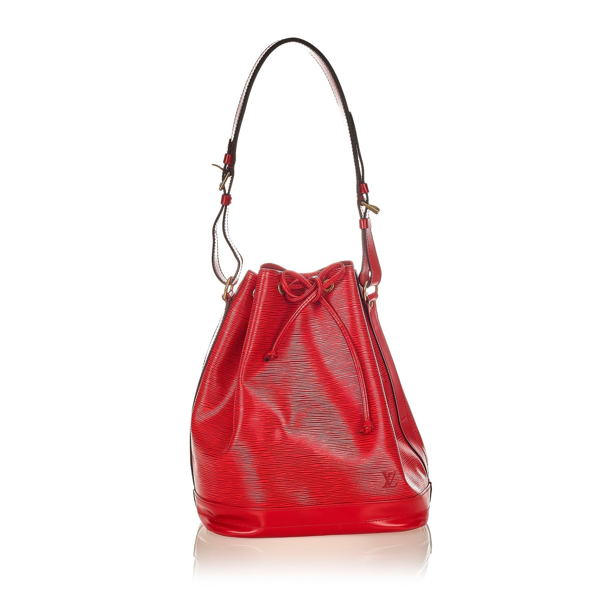 Louis Vuitton Epi Noe (SHG-26476)