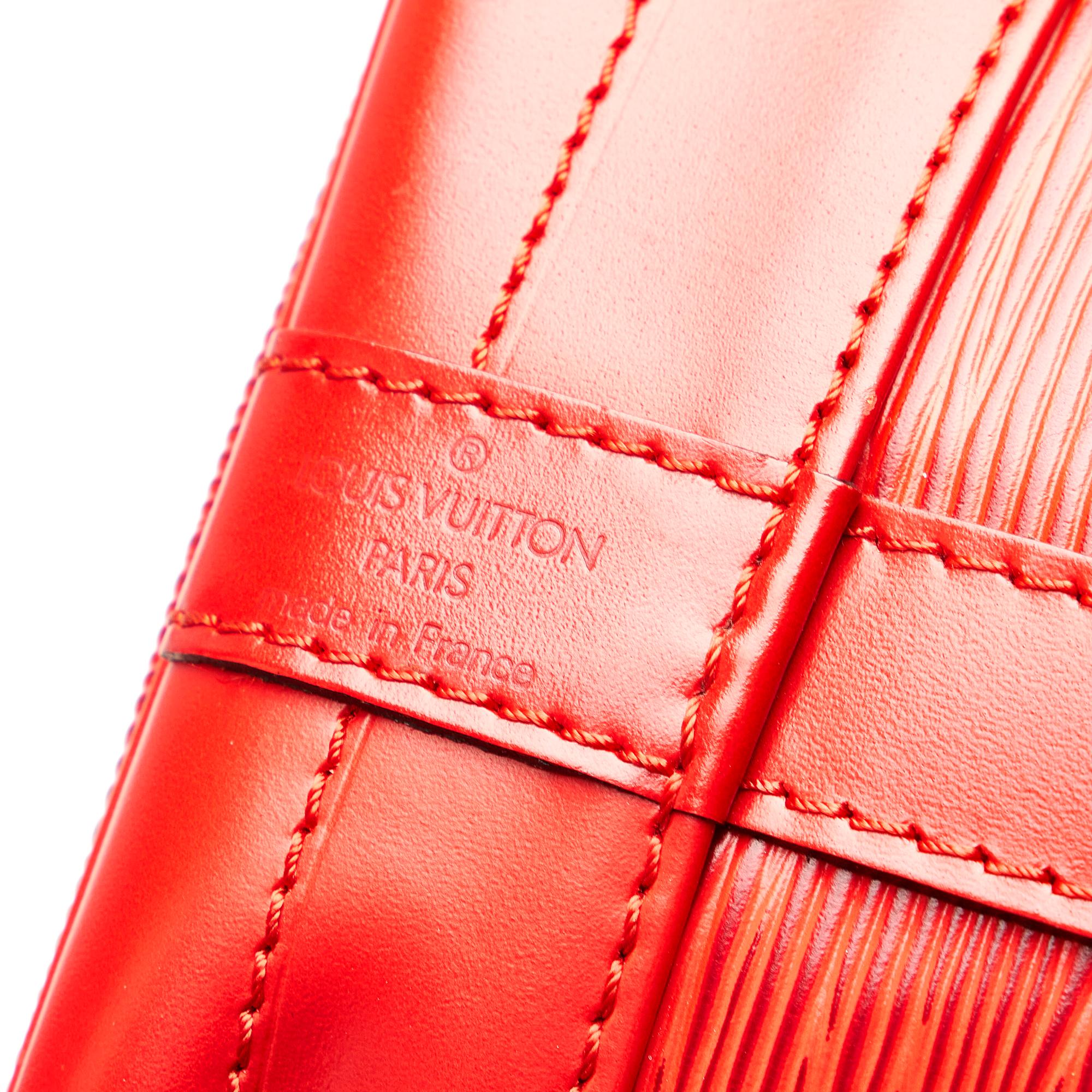 Louis Vuitton Epi Noe (SHG-26476)