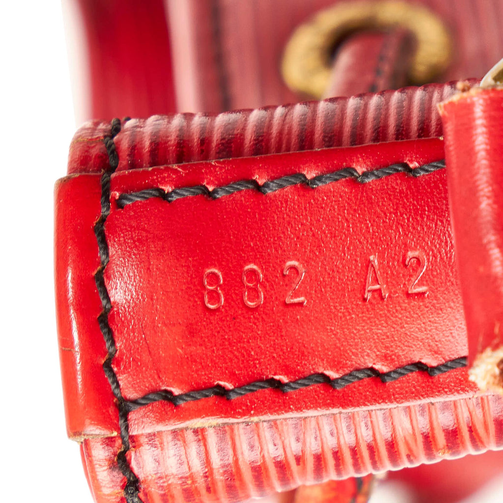 Louis Vuitton Epi Noe (SHG-27702)