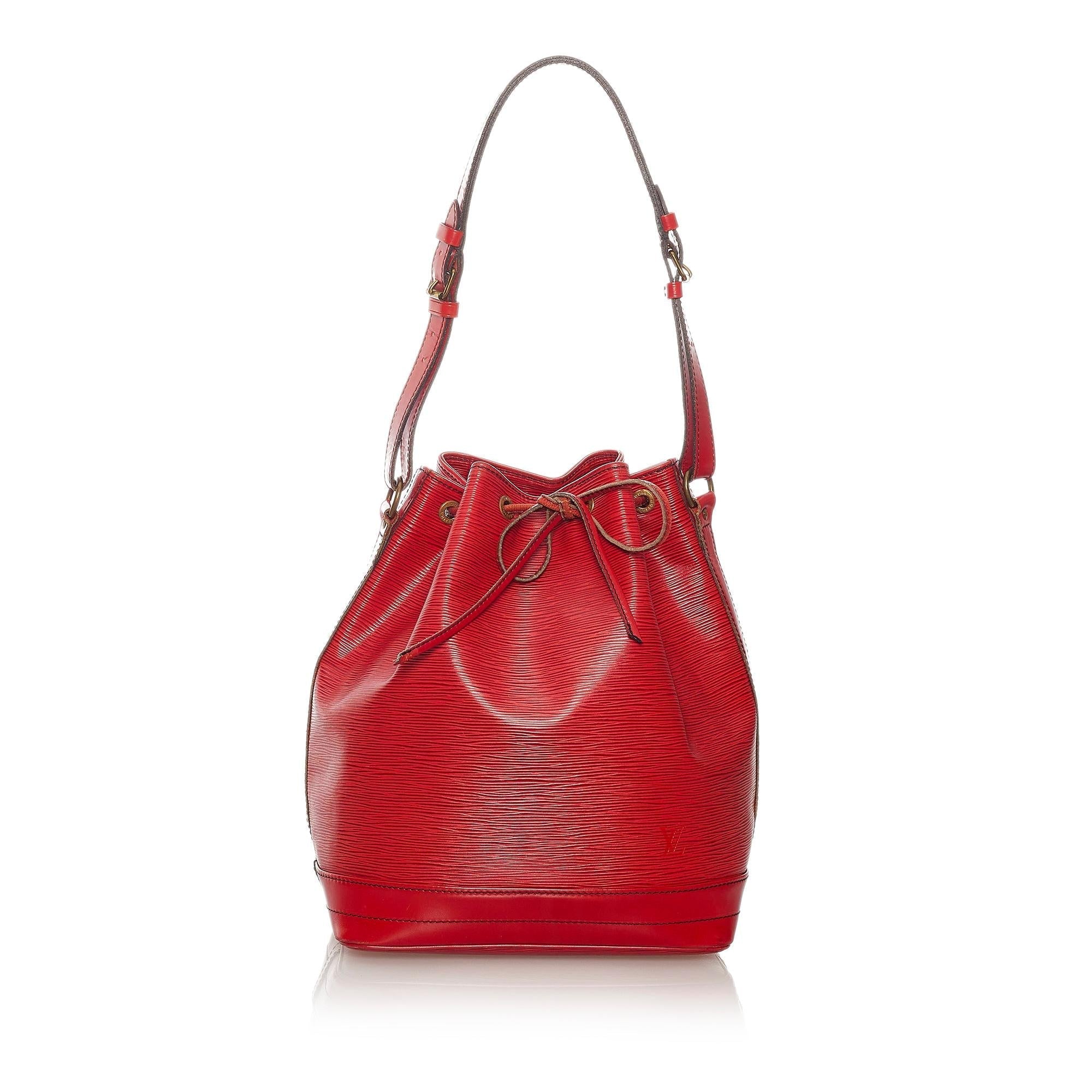 Louis Vuitton Epi Noe (SHG-27702)