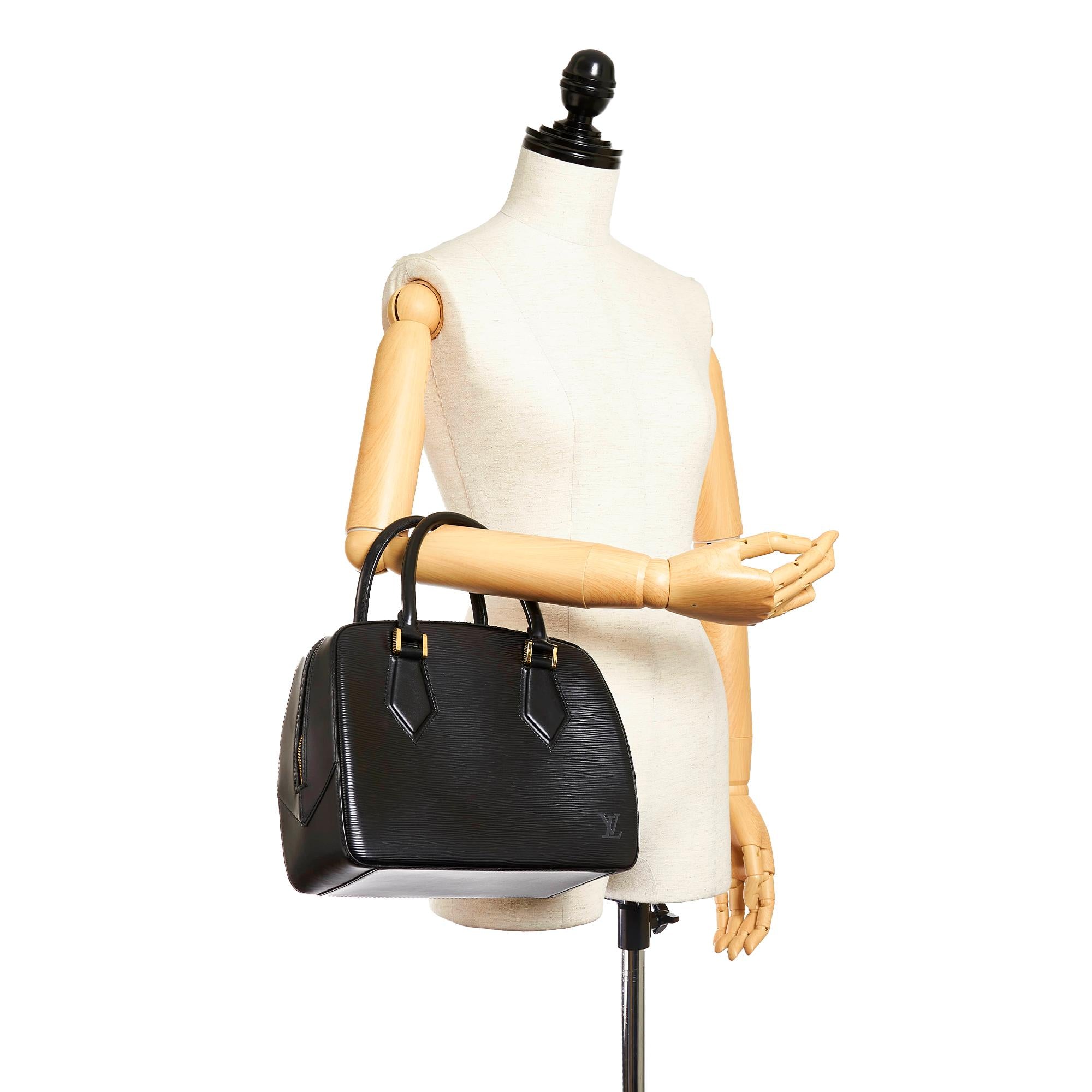 Louis Vuitton Epi Sablons (SHG-27913)