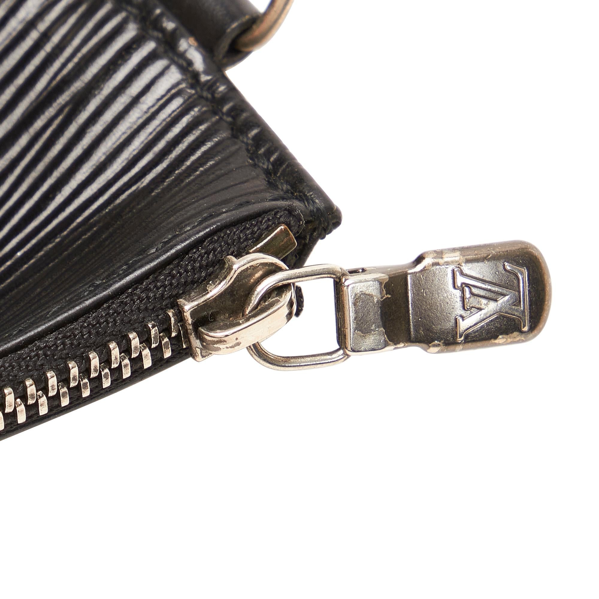 Louis Vuitton Epi Sac dEpaule (SHG-27427)